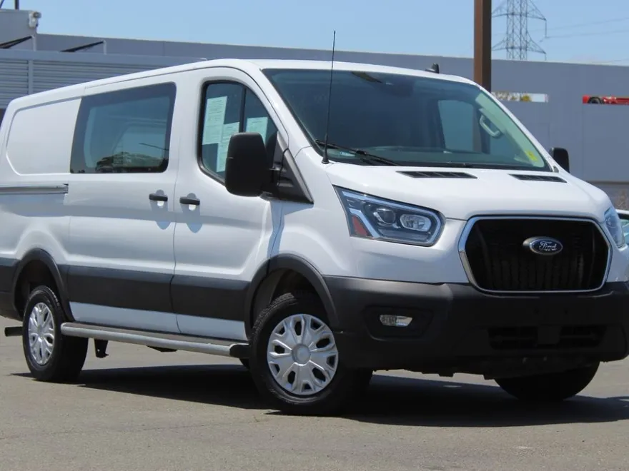 2023 Ford Transit photo 1