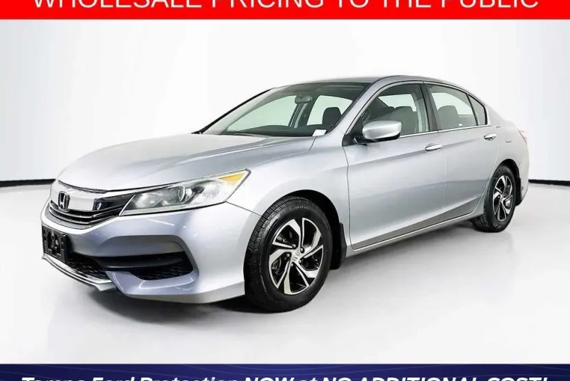 2016 Honda Accord LX photo 1