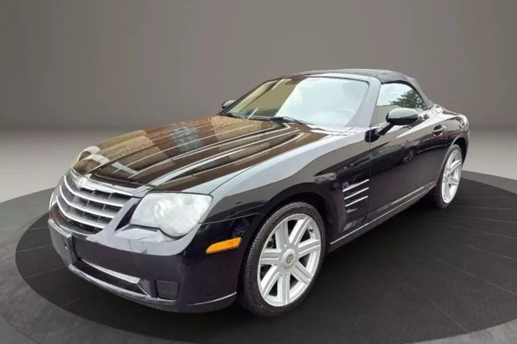 2005 Chrysler Crossfire photo 1
