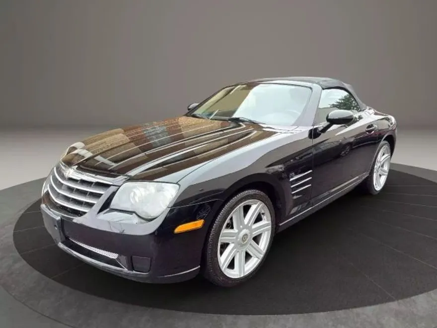 2005 Chrysler Crossfire photo 1