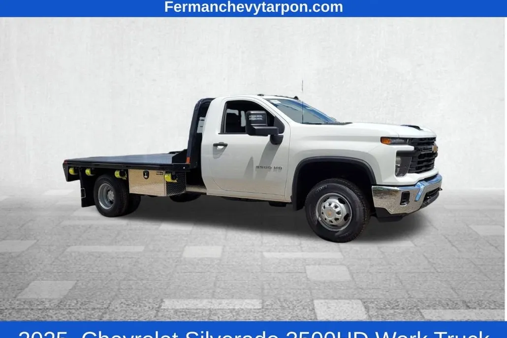2025 Chevrolet Silverado 3500HD Work Truck photo 1