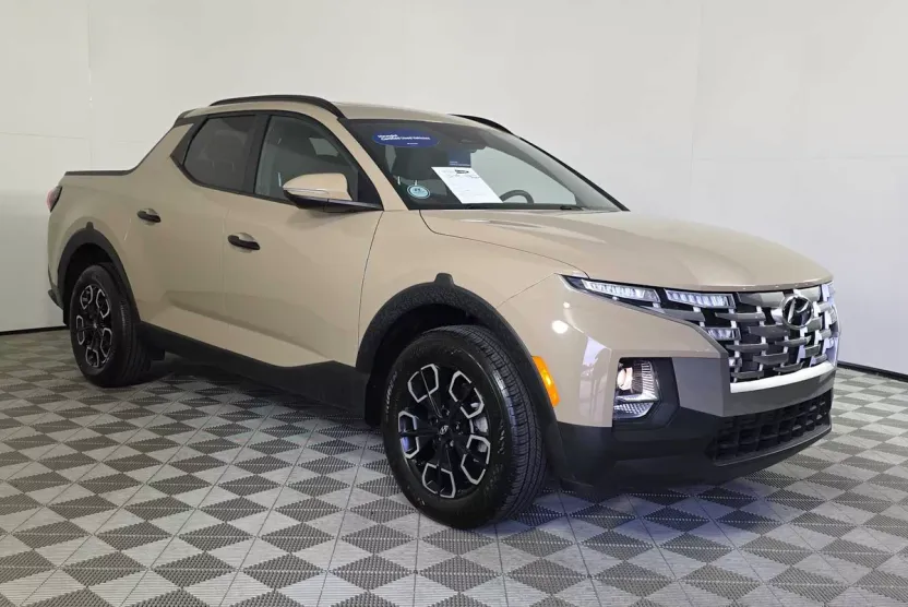 2023 Hyundai Santa Cruz SEL photo 1