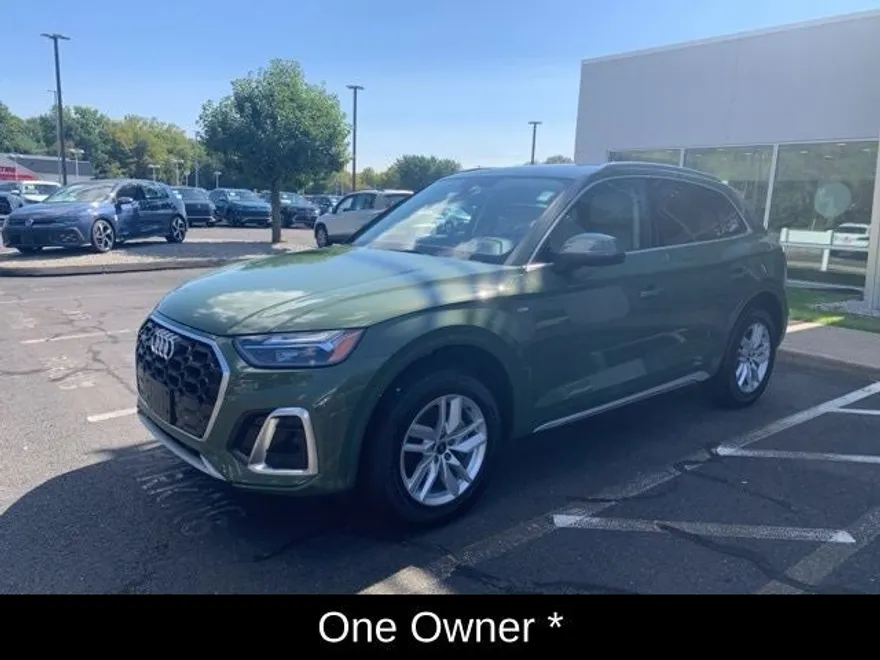 2023 Audi Q5 45 S line Premium photo 1