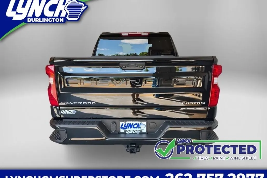 2025 Chevrolet Silverado 1500 Custom photo 1