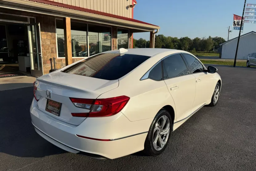 2018 Honda Accord EX-L 1.5T photo 1
