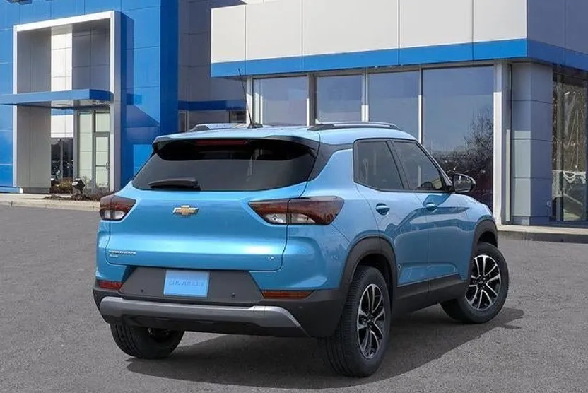 2026 Chevrolet Trailblazer LT photo 1