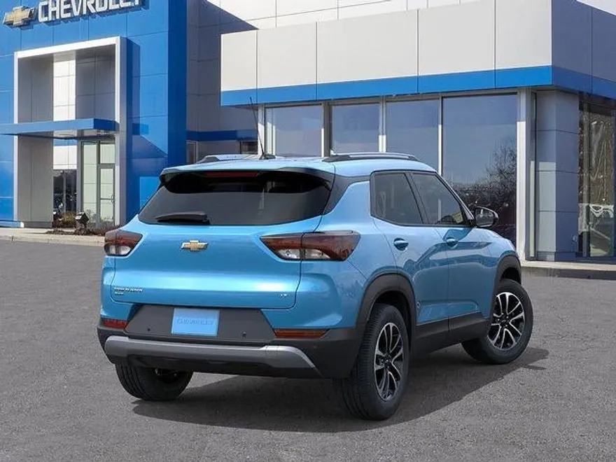 2026 Chevrolet Trailblazer LT photo 1
