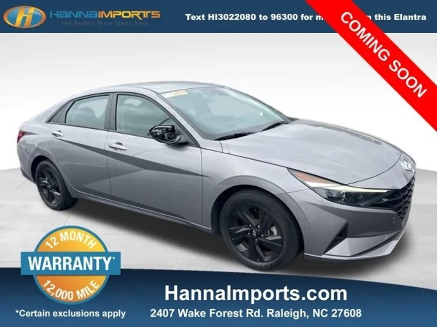 2023 Hyundai Elantra SEL photo 1