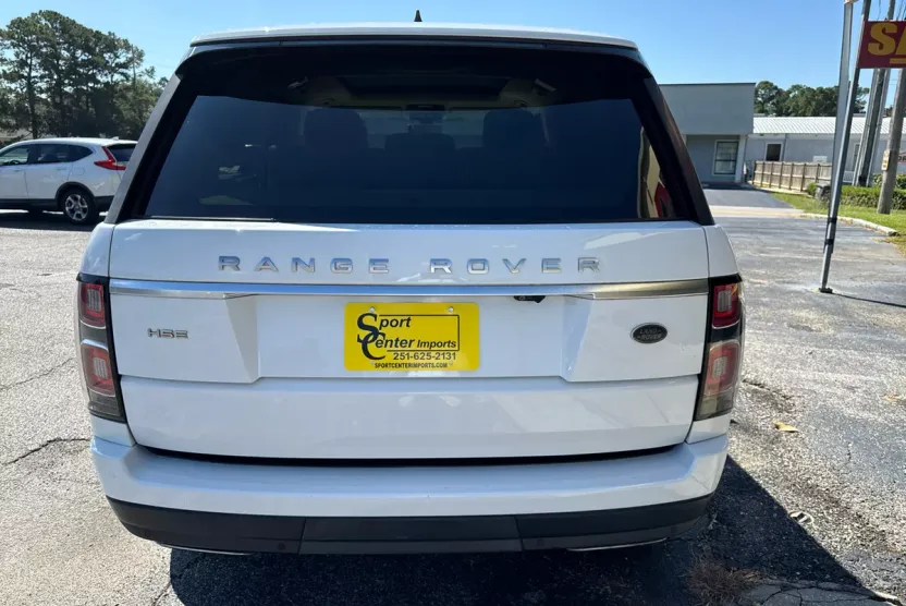 2019 Land Rover Range Rover HSE photo 1