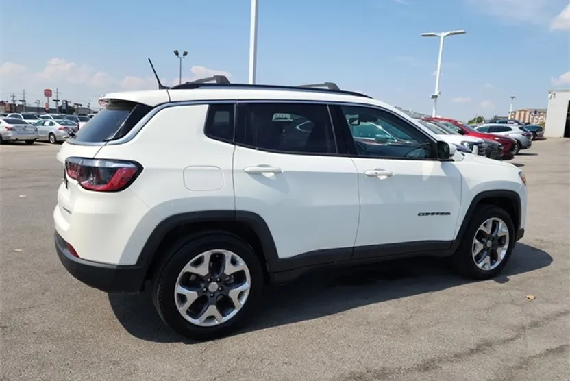 2021 Jeep Compass Limited photo 1