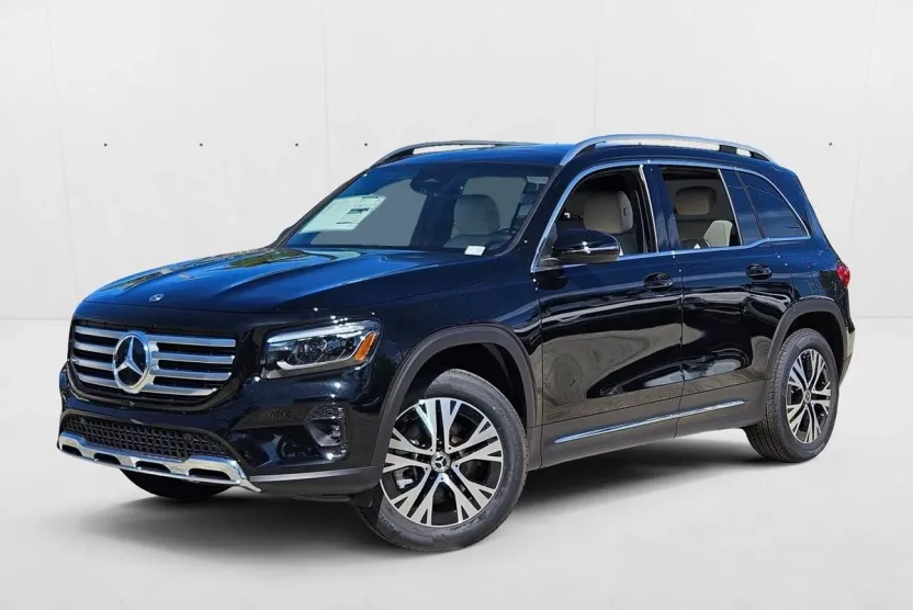 2025 Mercedes Benz GLB 250 photo 1