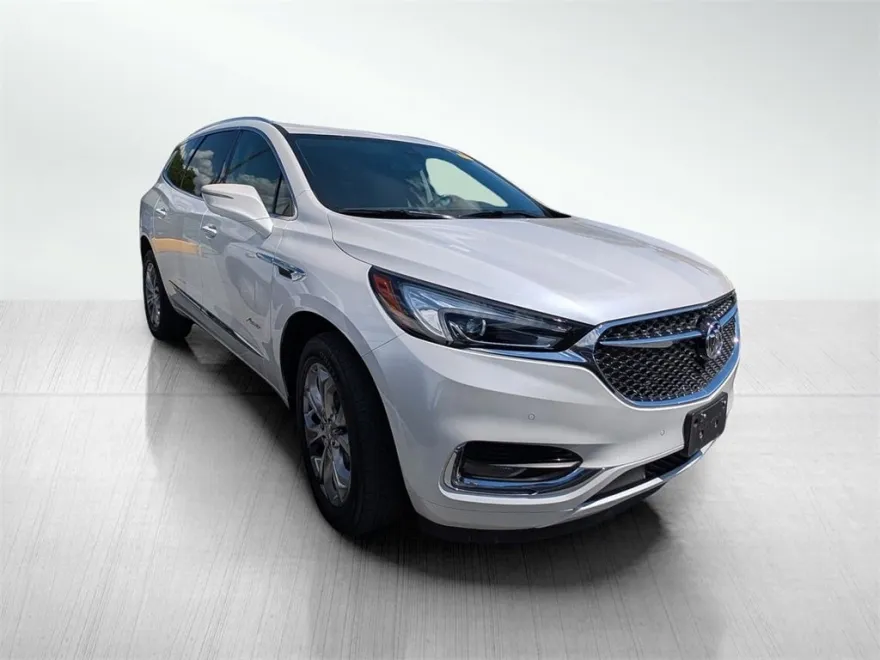 2021 Buick Enclave Avenir photo 1