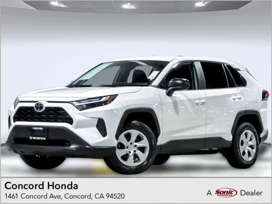 2023 Toyota RAV4 LE photo 1
