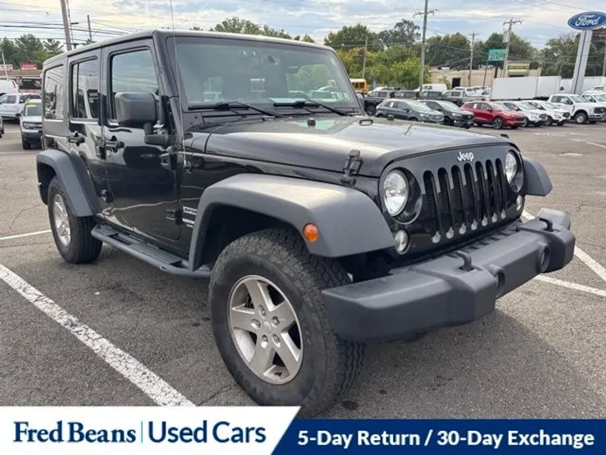 2016 Jeep Wrangler Unlimited Sport photo 1