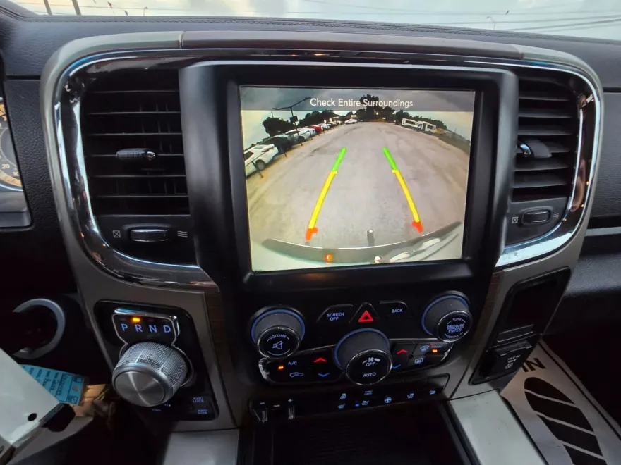 2014 Ram 1500 Laramie photo 15
