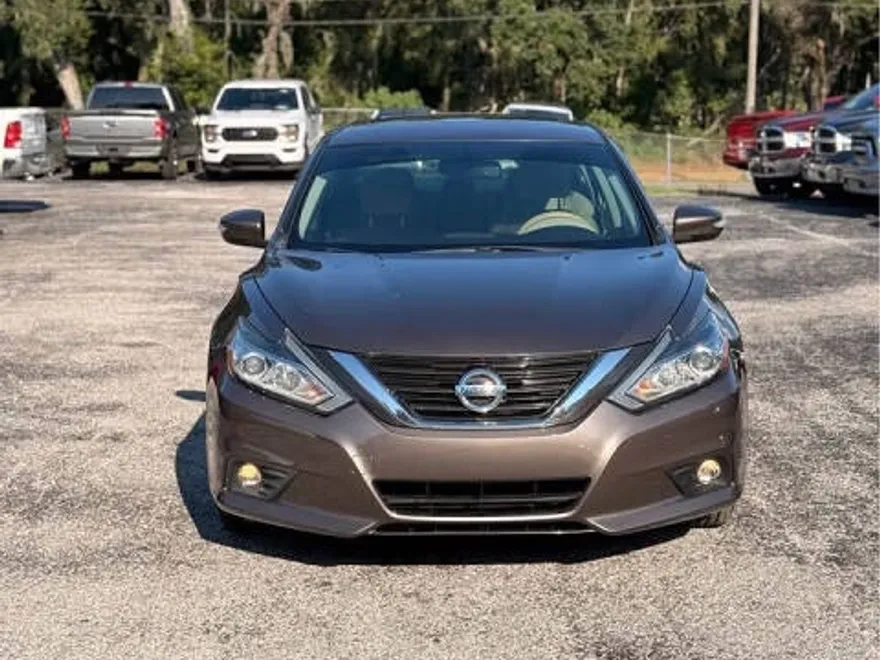 2016 Nissan Altima 2.5 S photo 1