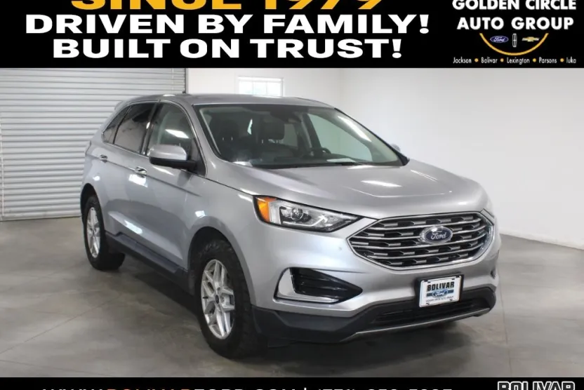 2022 Ford Edge SEL photo 1