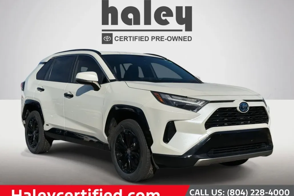 2022 Toyota RAV4 Hybrid SE photo 1