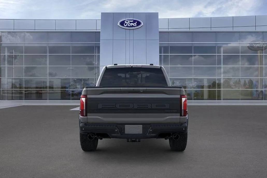 2025 Ford F-150 Raptor photo 1