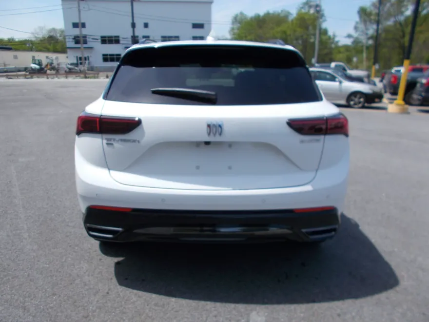 2025 Buick Envision Sport Touring photo 1