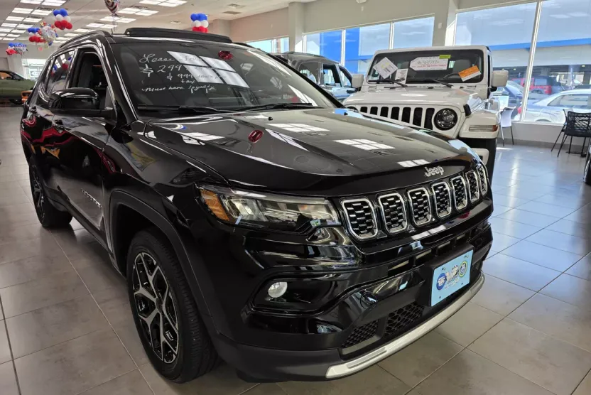2025 Jeep Compass Limited photo 1