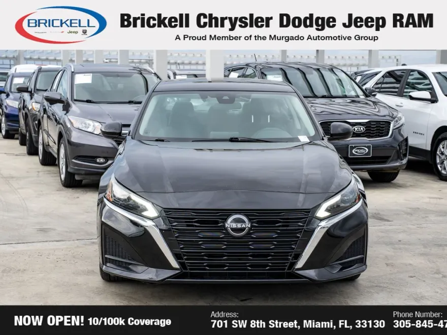 2023 Nissan Altima 2.5 SV photo 1