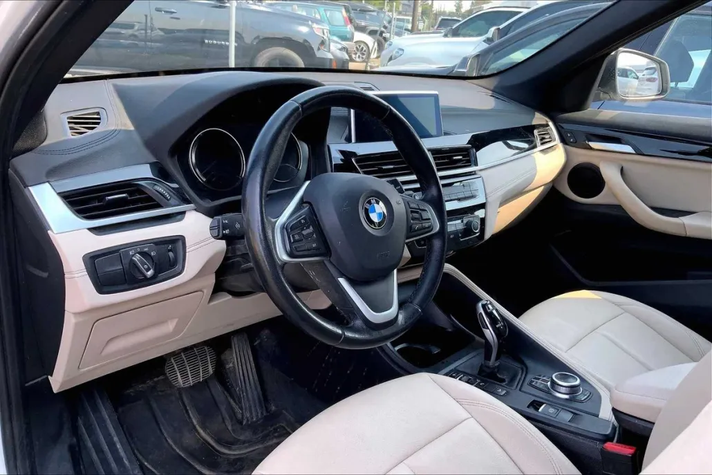 2021 Bmw X1 XDrive28i photo 1