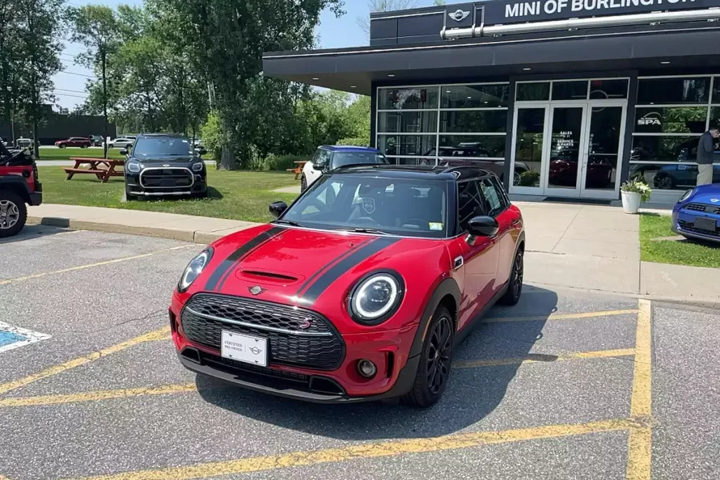 2023 Mini Clubman Base S ALL4 photo 1