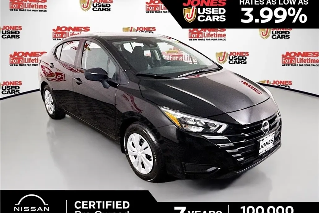 2025 Nissan Versa 1.6 S photo 1