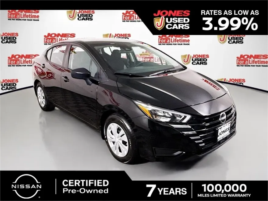 2025 Nissan Versa 1.6 S photo 1