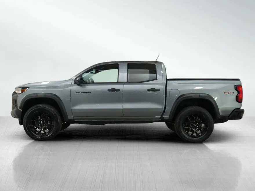 2023 Chevrolet Colorado Trail Boss photo 1
