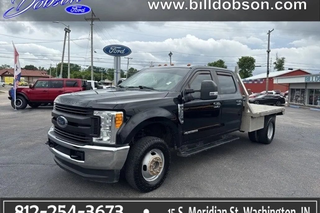 2017 Ford F-350 XL photo 1