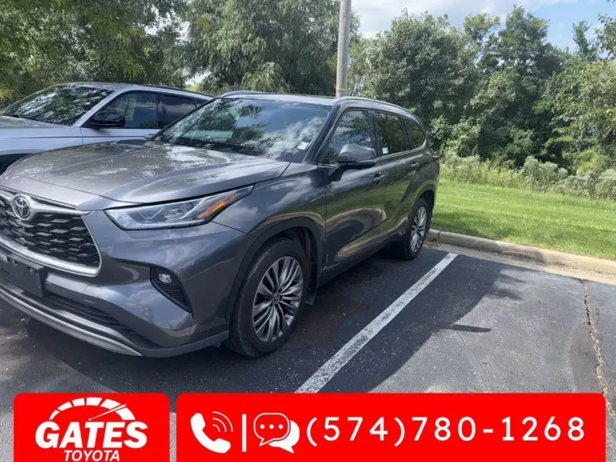 2023 Toyota Highlander Limited photo 1