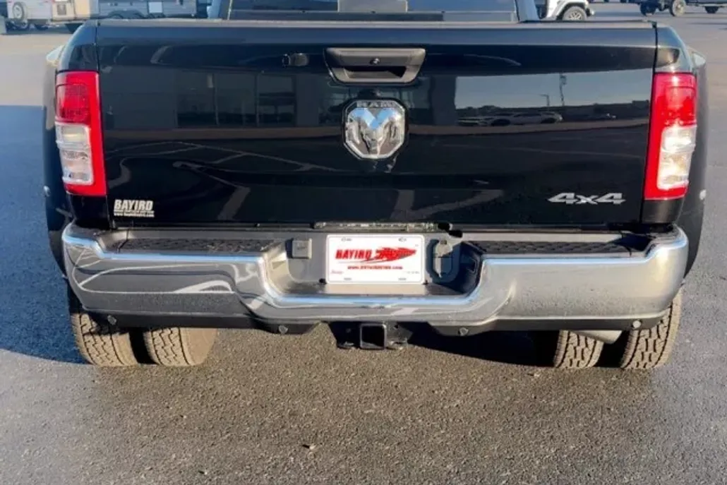 2024 Ram 3500 Tradesman photo 1