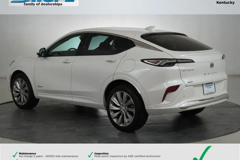 2025 Buick Envista Avenir photo 1