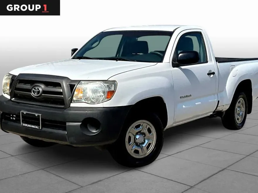 2010 Toyota Tacoma LE photo 1
