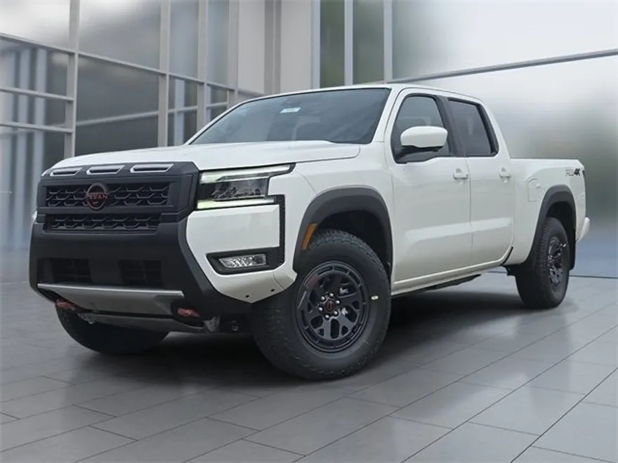 2025 Nissan Frontier PRO-4X photo 1