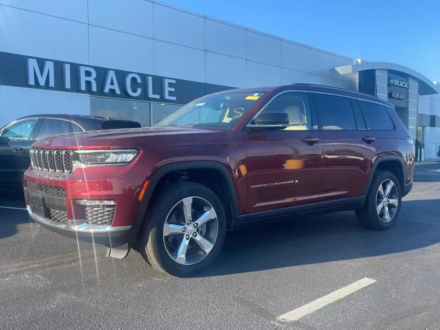 2022 Jeep Grand Cherokee Limited photo 1