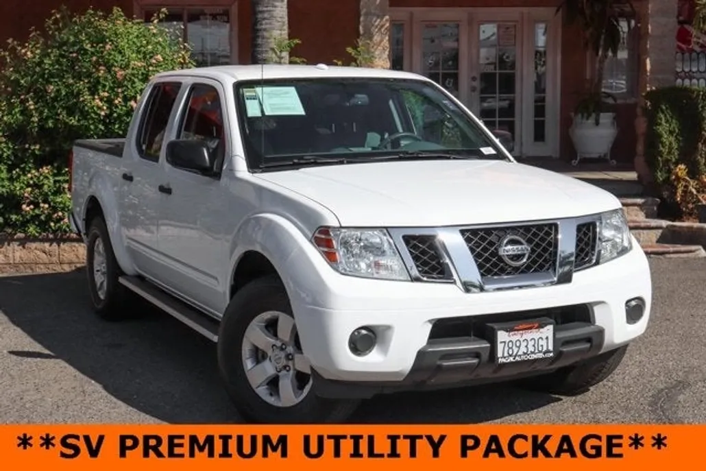 2012 Nissan Frontier SV photo 1