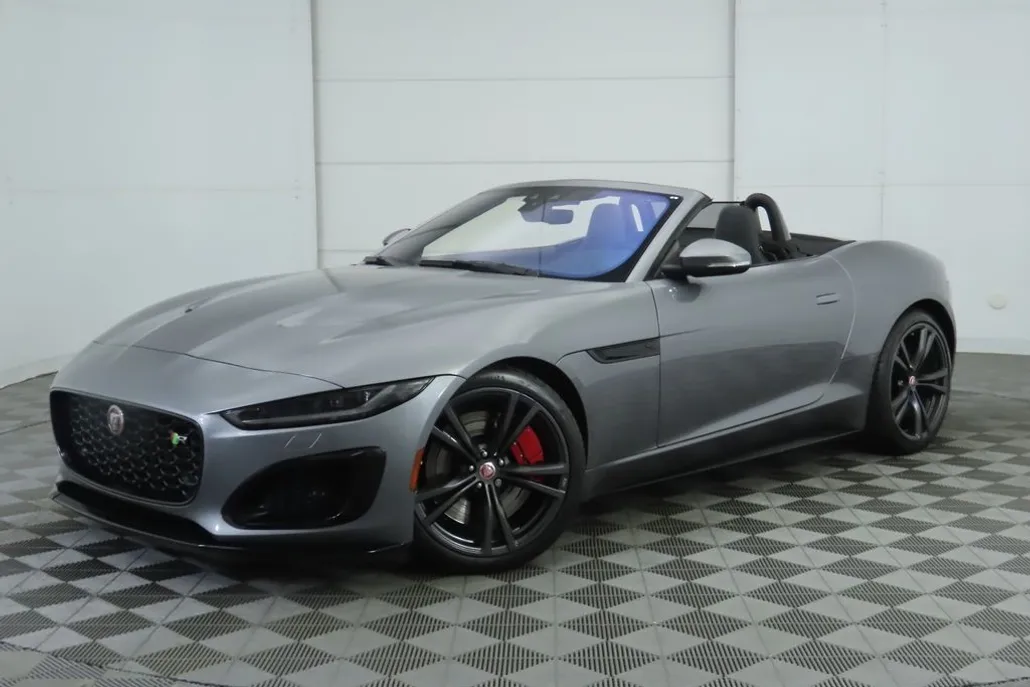 2021 Jaguar F-TYPE R photo 1