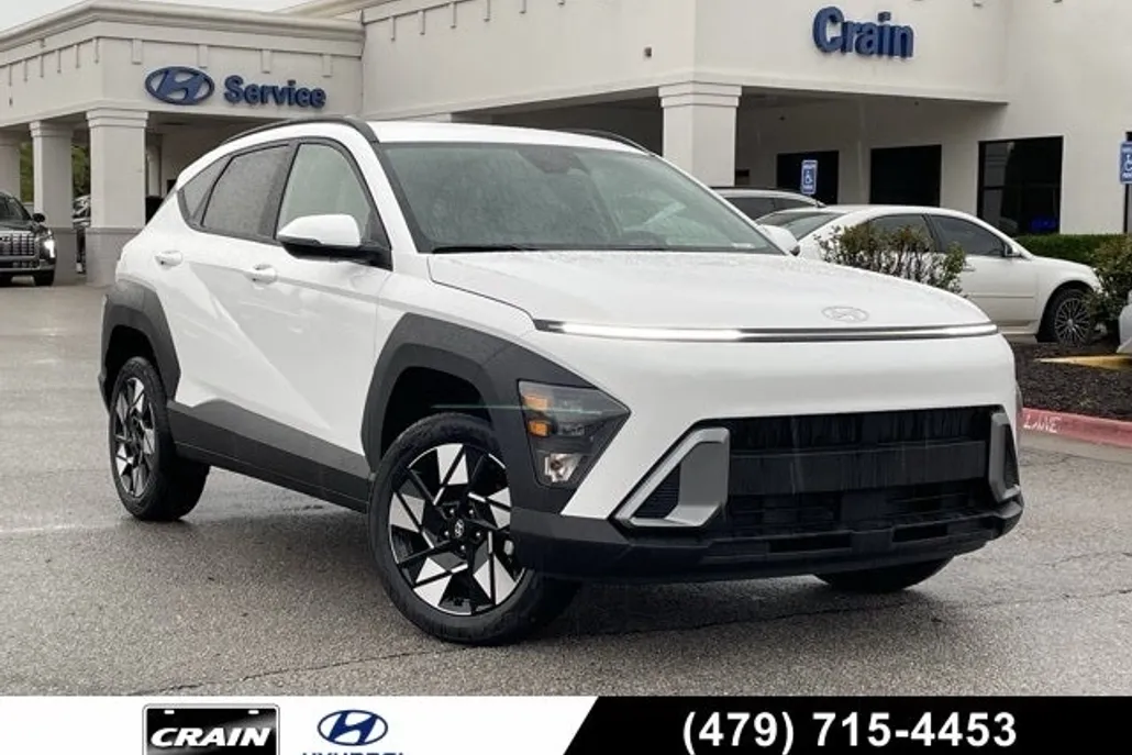 2025 Hyundai Kona SEL photo 1