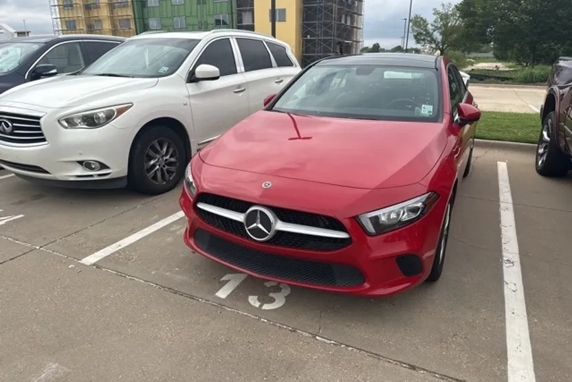 2020 Mercedes Benz A 220 photo 1