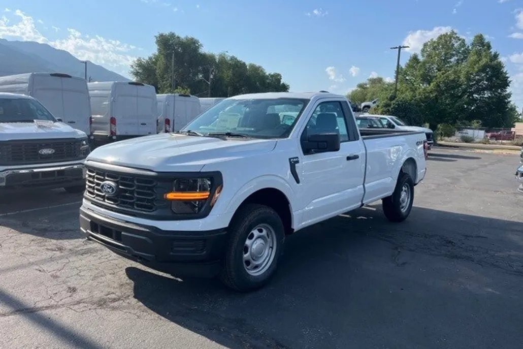 2025 Ford F-150 XL photo 1