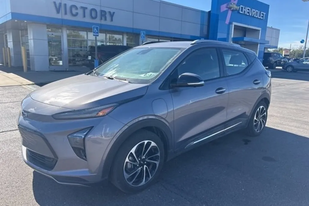 2023 Chevrolet Bolt EUV Premier photo 1