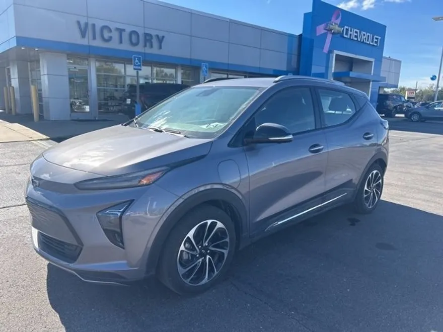2023 Chevrolet Bolt EUV Premier photo 1