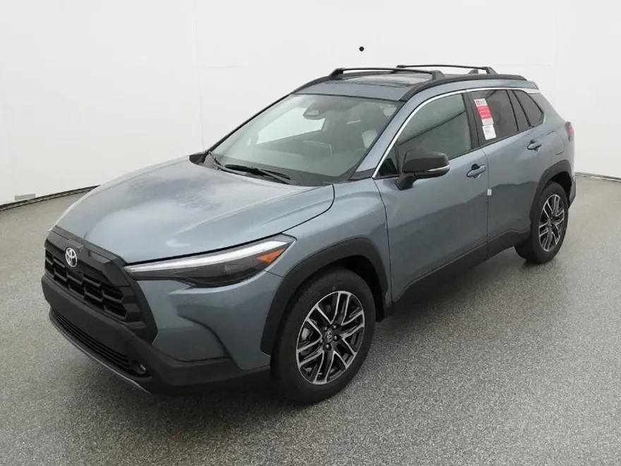 2026 Toyota Corolla Cross XLE photo 1