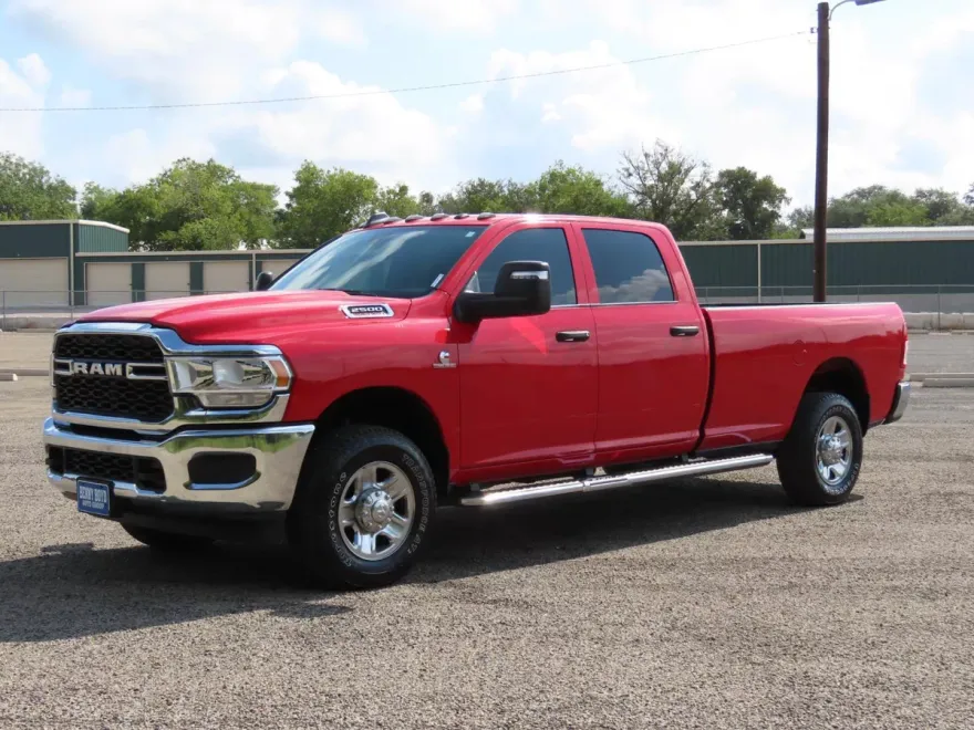 2024 Ram 2500 Tradesman photo 1
