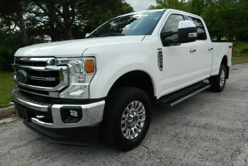 2022 Ford F-250 Lariat photo 1