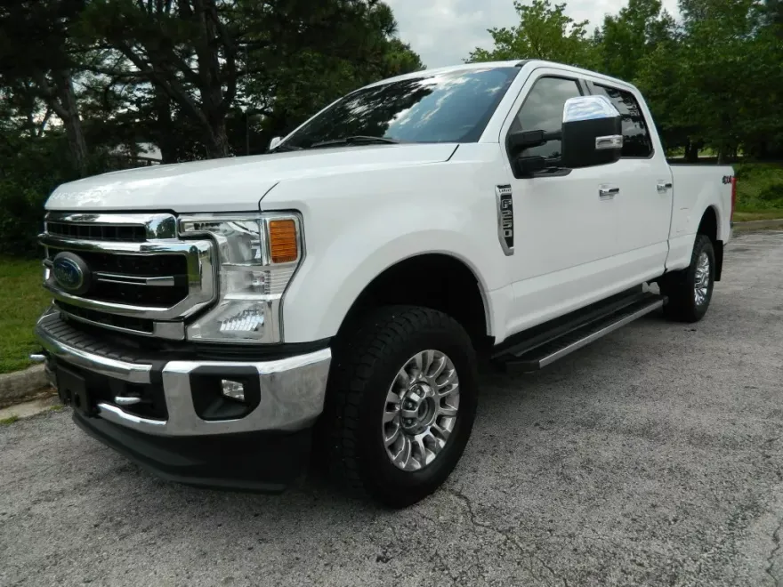 2022 Ford F-250 Lariat photo 1