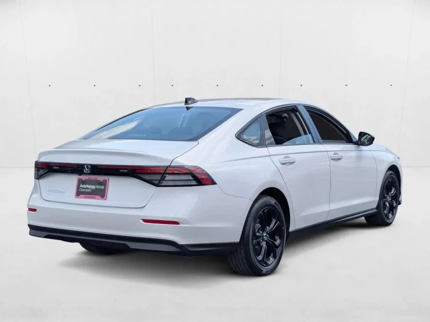 2025 Honda Accord SE photo 1